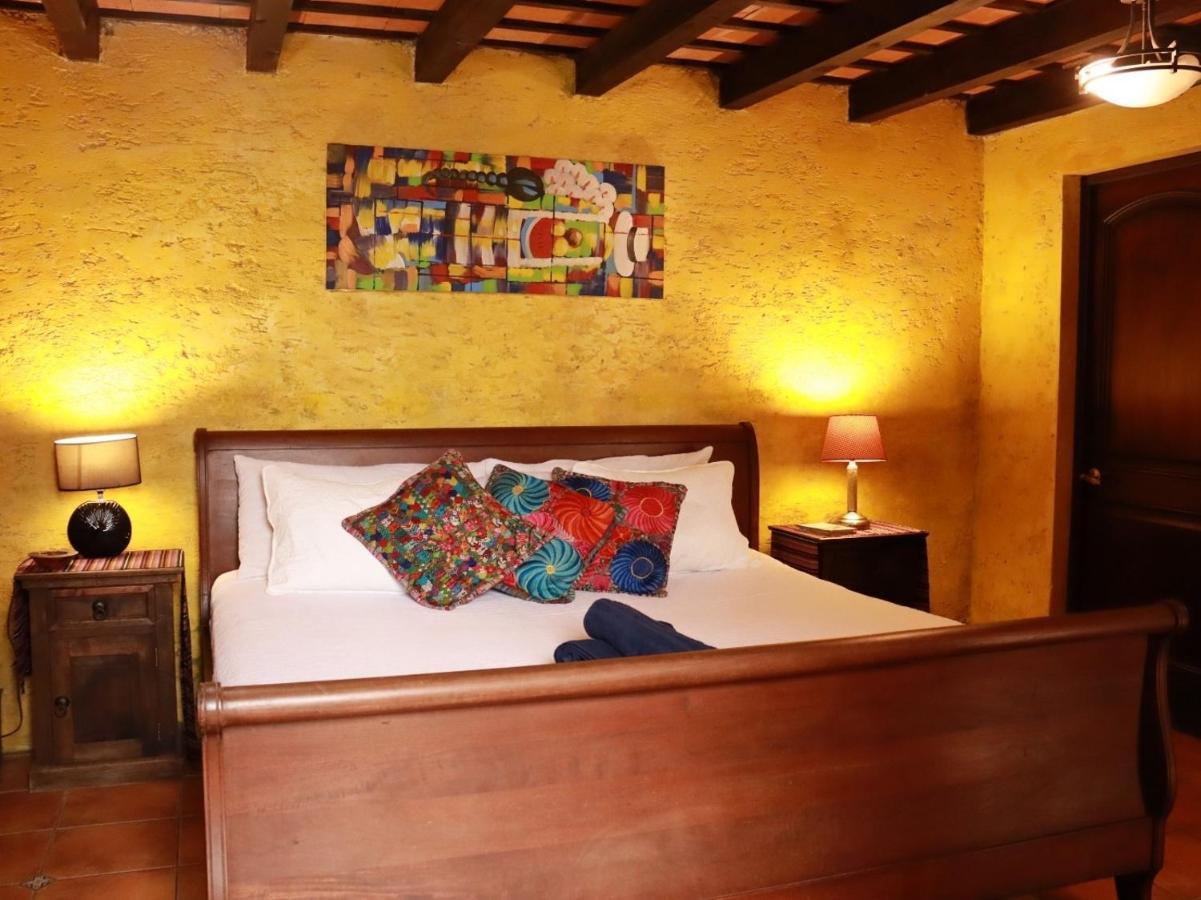 Casa Quetzalli Centro Historico Antigua Bagian luar foto